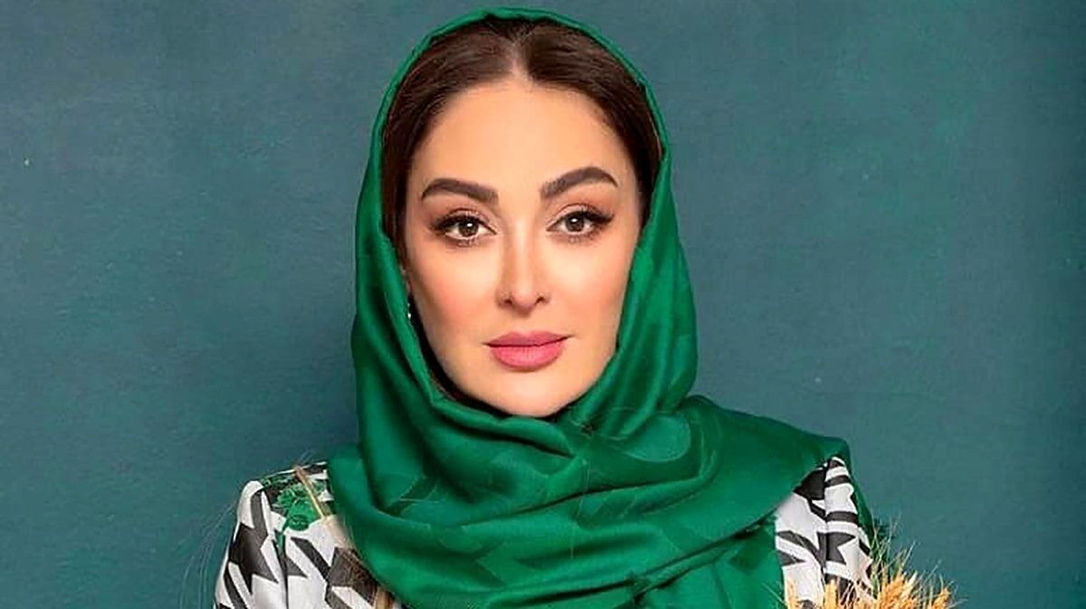 الهام حمیدی بازهم غوغا به پا کرد؛ استایل آبی قهوه‌ای خانم بازیگر به سبک دختران اعیانی - تصویر شاخص