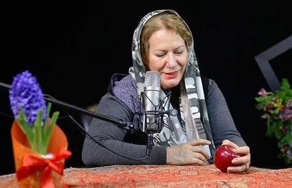 بیوگرافی صفا آقاجانی و همسرش + شغل دوم - تصویر شاخص