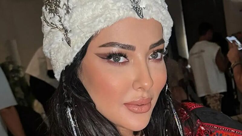 عکس| لیلا اوتادی کنار جواد افشار در پشتصحنه «گاندو»/ خانم بازیگر مثل همیشه زیباست