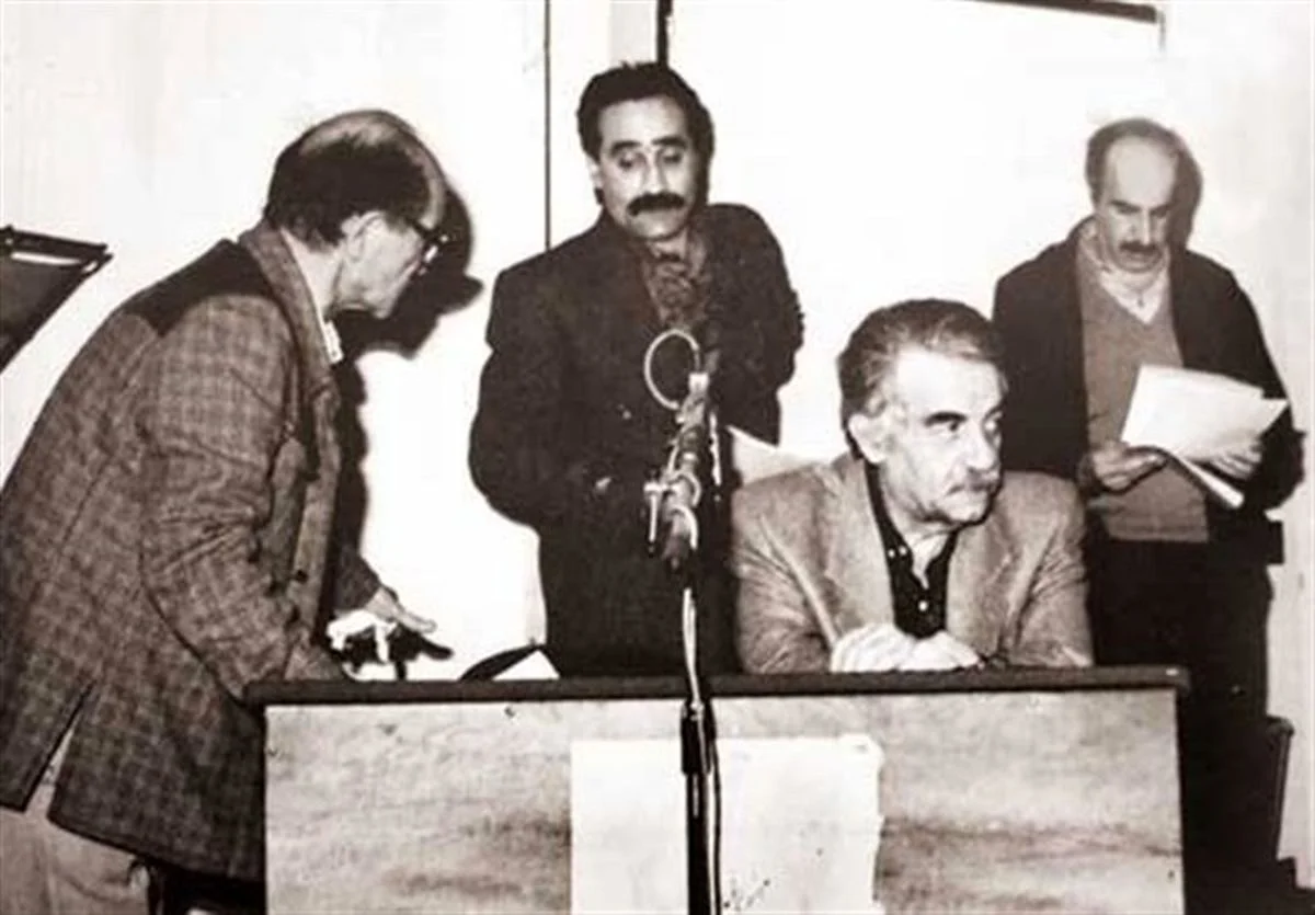 عکس| از آغاسی تا گوگوش مدیون آن مرد بودند؛به بهانه سالمرگ منوچهر نوذری، پرتره‌ای کوتاه از زندگی این هنرمند - تصویر شاخص