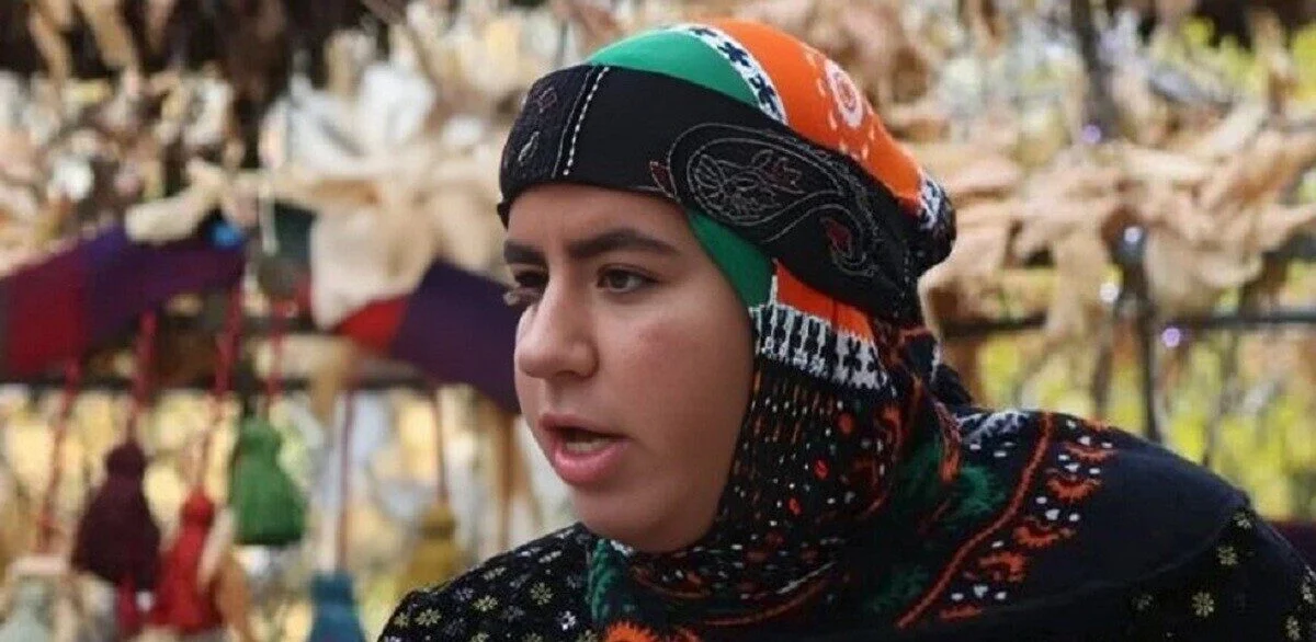 عکس| جشن تولد ساده و خلوت مادر جوان صهبا شرافتی( روناک سریال نون خ )/ مادر و دختر کپی هم هستند - تصویر شاخص