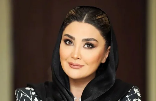 عکس| تیپ و استایل عجیب مریم معصومی در خیابانهای چین - تصویر شاخص