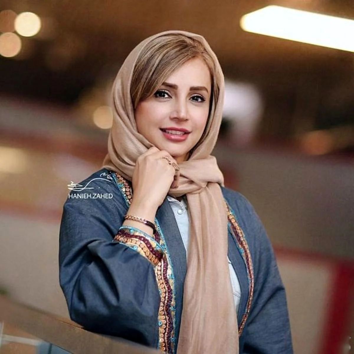 شبنم قلی‌خانی ناجی تلوزیون/ خانم بازیگر یک‌تنه صداوسیما را نجات داده است - تصویر شاخص