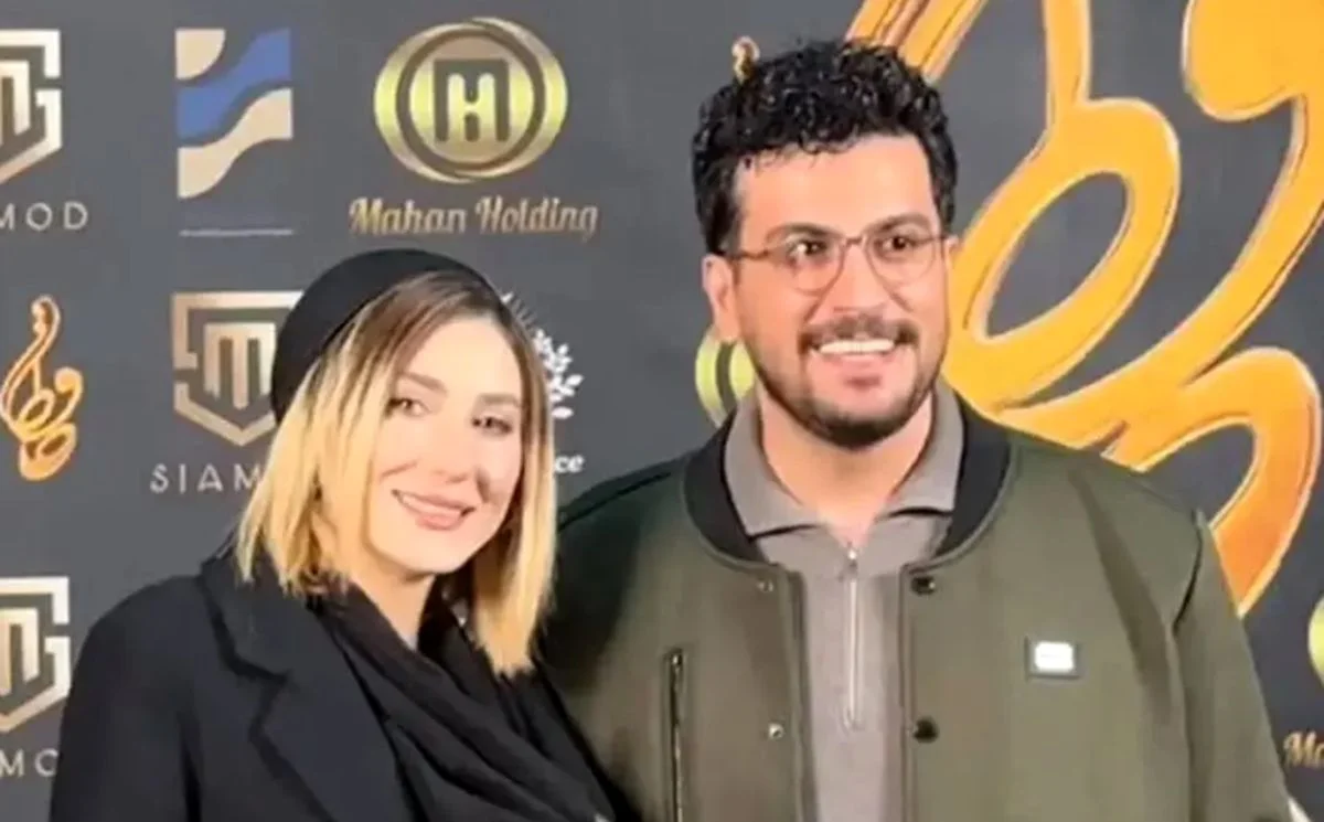 عکس| شیدا یوسفی غوغا به پا کرد/ استایل بازیگر نون خ روی پله های خیابان