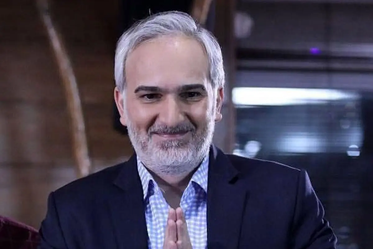 عکس| تصویری جذاب از بیژن بنفشه‌خواه و دخترش/ این دختر زیبا و خارجی فرزند آقای بازیگر است - تصویر شاخص