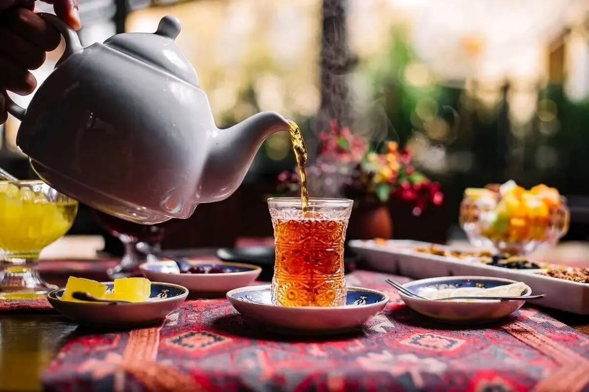 حداقل فاصله زمان نوشیدن چای بعد از غذا چقدر است؟