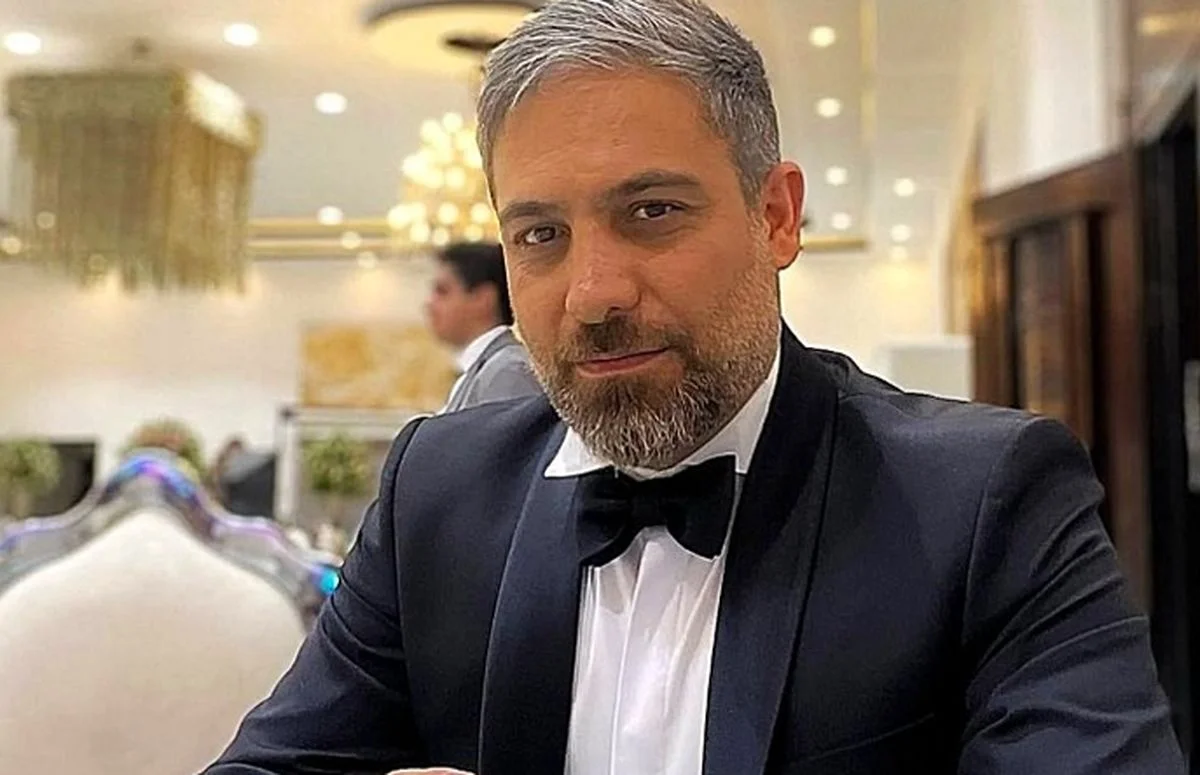تصاویر| بیوگرافی و حواشی زندگی شهرام اسدزاده و همسرش؛ نفیسه روشن همسر شهرام اسدزاده ؟! + استوری خانم بازیگر - تصویر شاخص
