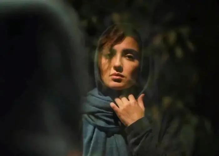 مونا کرمی