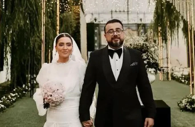 موناکرمی و سپند امیرسلیمانی
