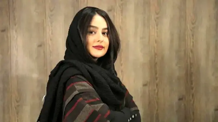 عکس| سلفی جدید میترا ابراهیمی با همسرش پیمان قاسم خانی / هووی بهاره رهنما حسابی دلبری می کند - تصویر شاخص