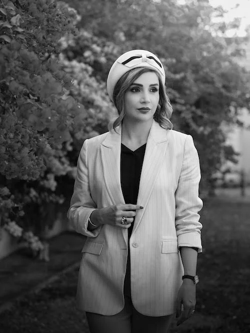 کت سفید شبنم قلیخانی
