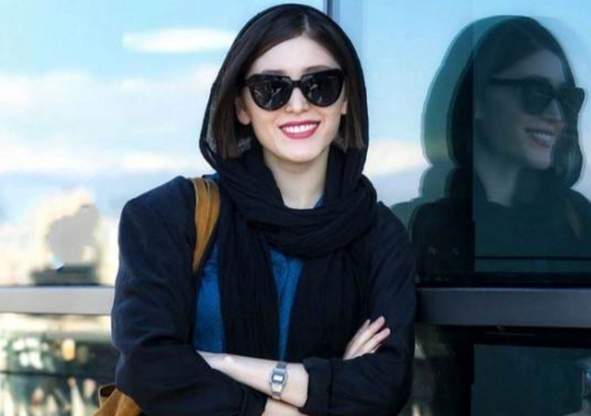 تصاویر| خوش لباس ترین هنرپیشه های سینمای ایران را بشناسید ؛ از هستی مهدوی تا فرشته حسینی - تصویر شاخص