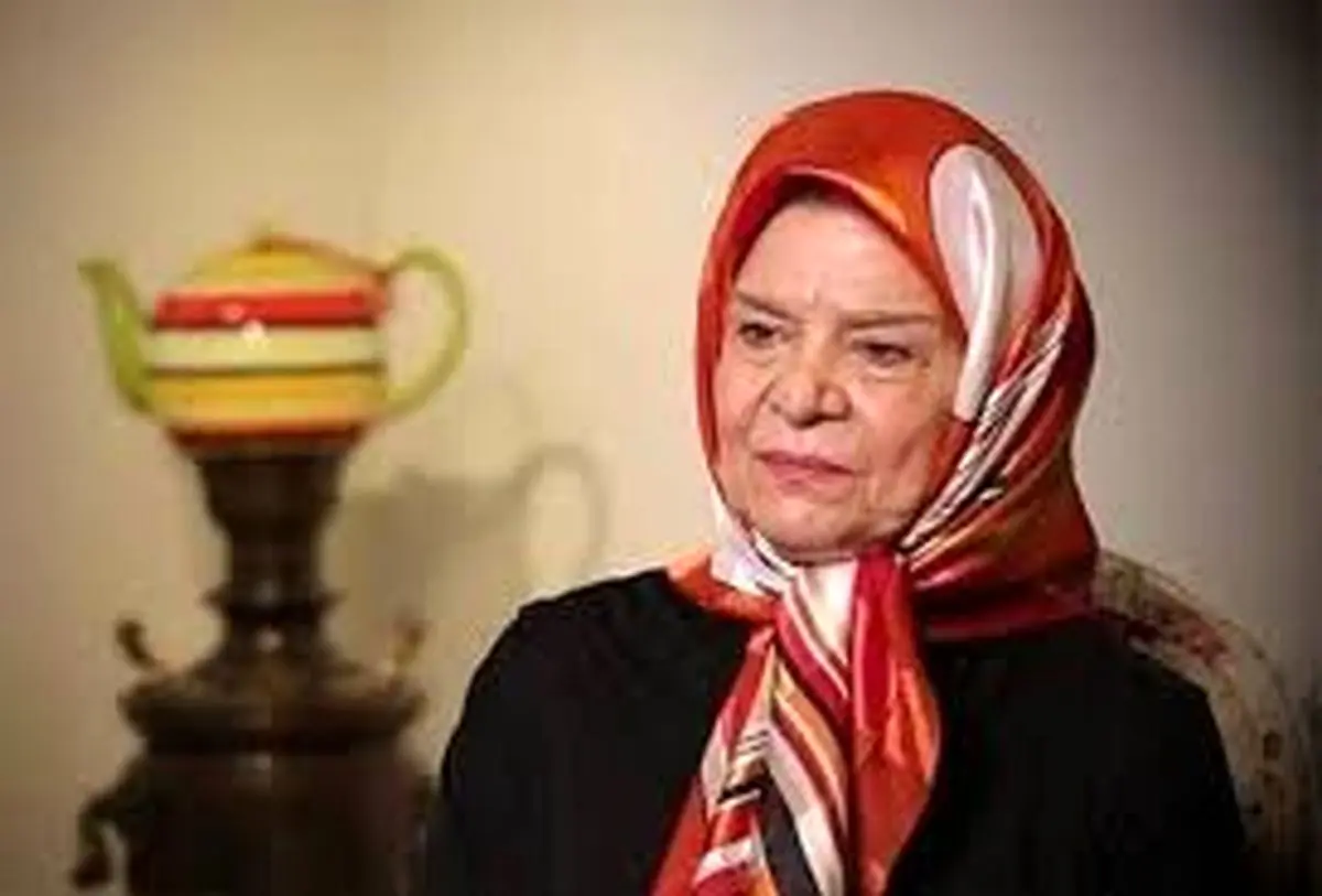 عکس| سفر زمان؛ چهرۀ «زهره صفوی» در 17 سالگی در اولین فیلمش قبل از انقلاب - تصویر شاخص