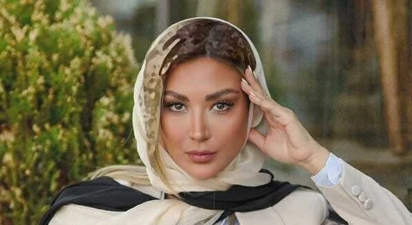 عکس| استایل پاییزی مینا مختاری همسر بهرام رادان در خیابان‌های تهران - تصویر شاخص