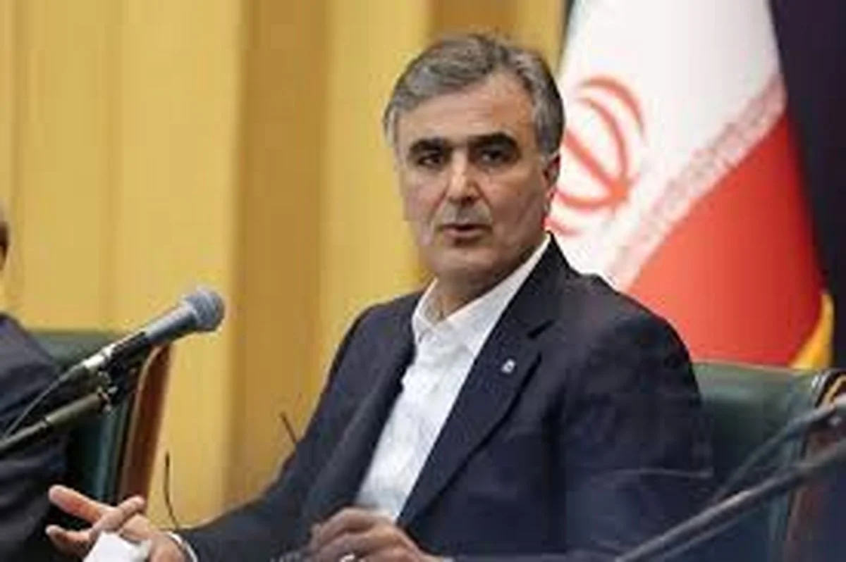 حضور جنجالی فرزین در هیئت دولت؛ زبان بدن غمگین و واکنش‌های بی‌سابقه رسانه‌ها - تصویر شاخص