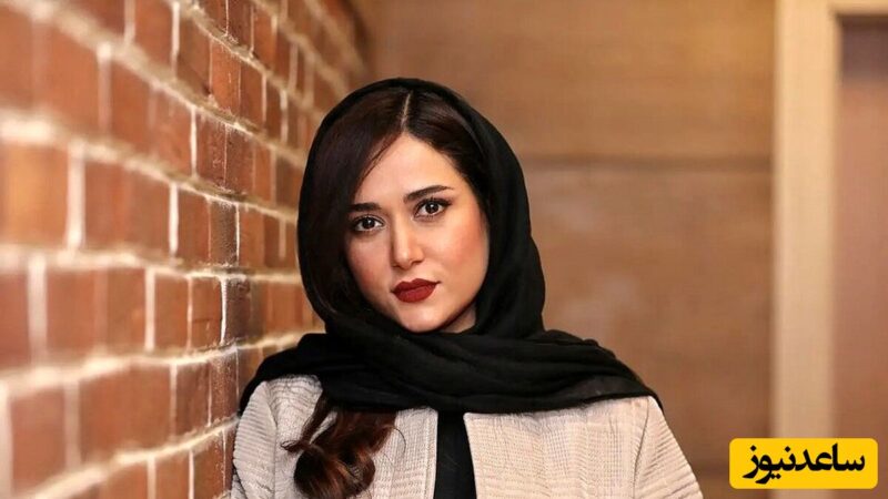 عکس| نوشته سنگ مزار پدر پریناز ایزدیار با شعر حافظ