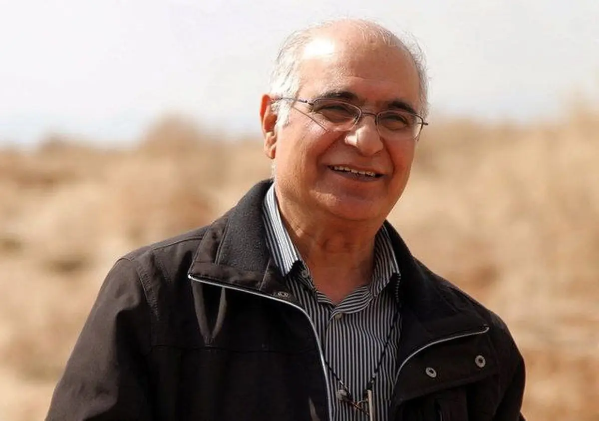 هوشنگ مرادی کرمانی از بیمارستان مرخص شد - تصویر شاخص