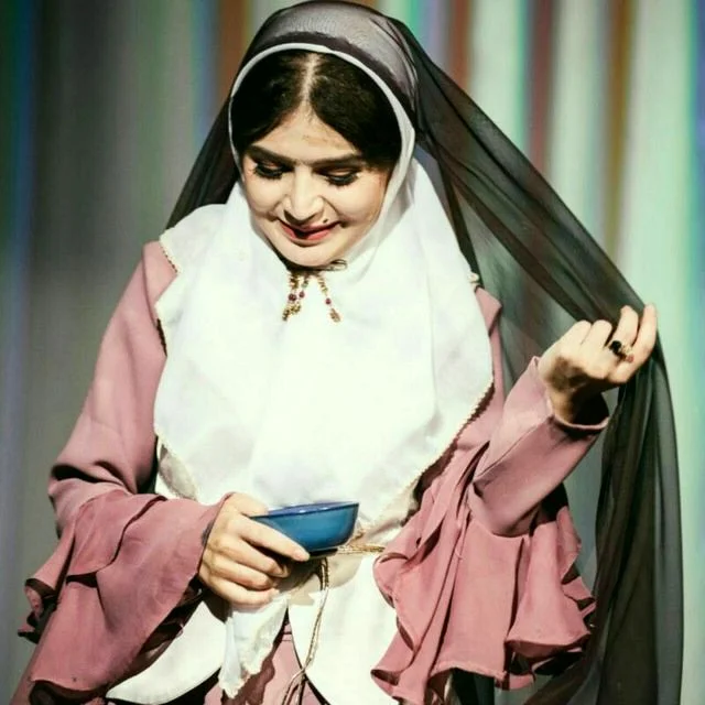تینا عبدی