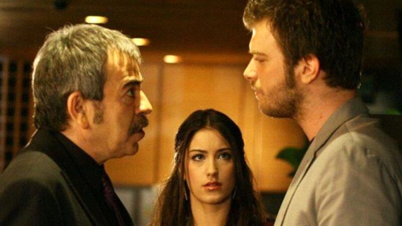عکس | هازال کایا زیباتر از همیشه / نهالِ سریال عشق ممنوع روز به روز جذابتر میشود