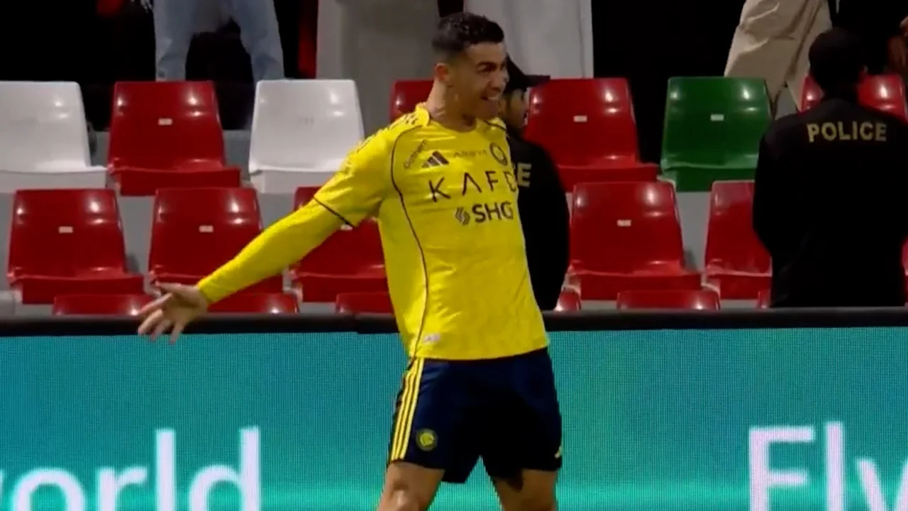 گل دوم النصر به الاتفاق توسط رونالدو - تصویر شاخص