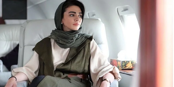 تصویری از لباس عروسی یونیک و خاص سیما خضرآبادی/ عروسا اگه عروسیتون نزدیکه ایده بگیرین - تصویر شاخص