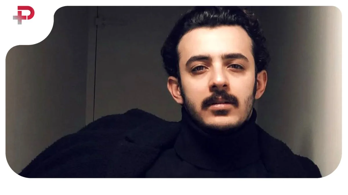 سفر در زمان| عکسی از کودکی علی شادمان کنار فلاسک در حال چای خوردن - تصویر شاخص