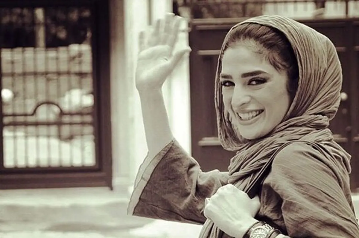 سفر در زمان؛ «بهزاد فراهانی» در مراسم ختم عسل بدیعی؛ سال 1392 - تصویر شاخص