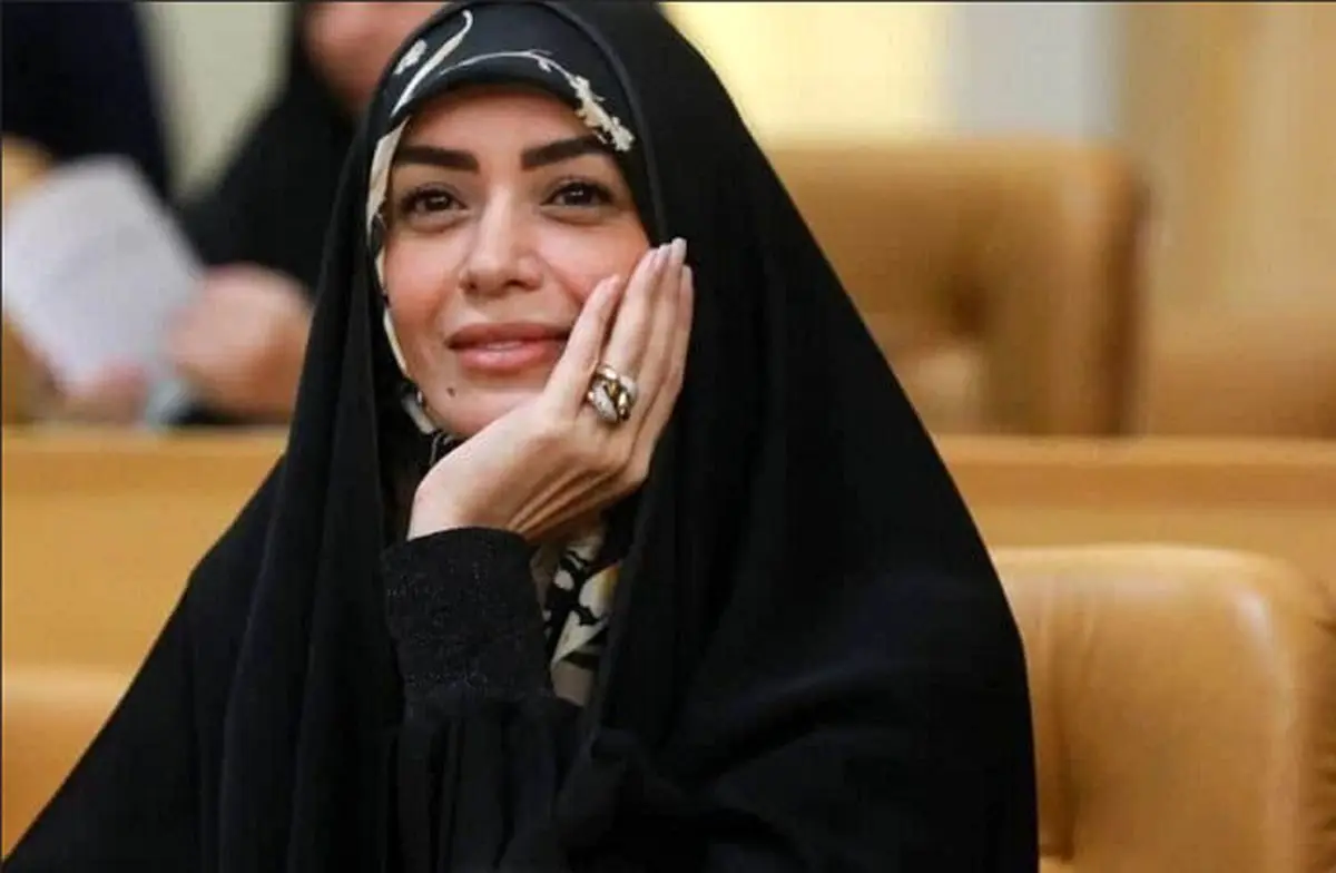 سفر در زمان؛ «الهام چرخنده» 23 ساله در دومین فیلمش در کنار «محمدرضا فروتن» - تصویر شاخص
