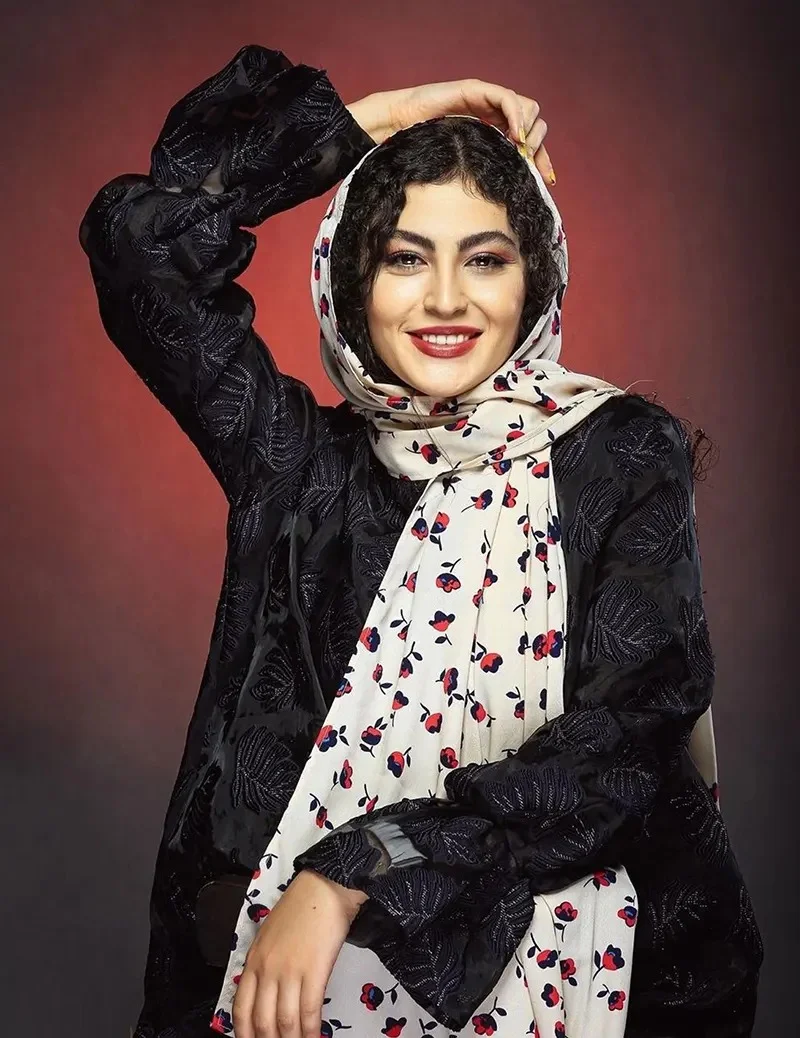 مریم مومن