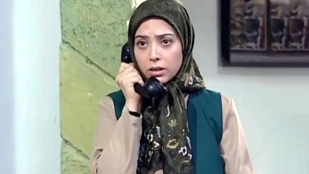 استایل روسی مریم سلطانیبازیگر سریال «سه در چهار»؛ آرایش غلیظ خانم بازیگر جلب توجه کرد - تصویر شاخص