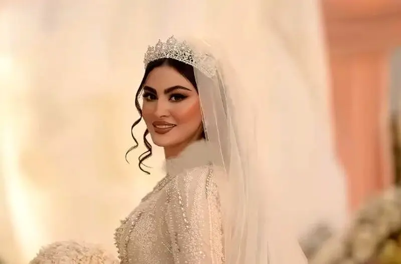 مریم مومن