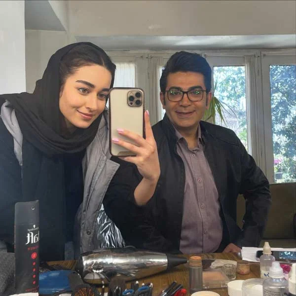 مه لقا مینوش زاد در قطب شمال