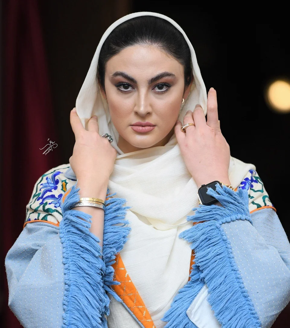 مریم مومن بازیگر