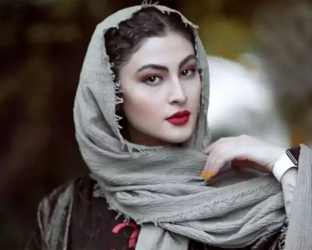 مریم مومن عروسی