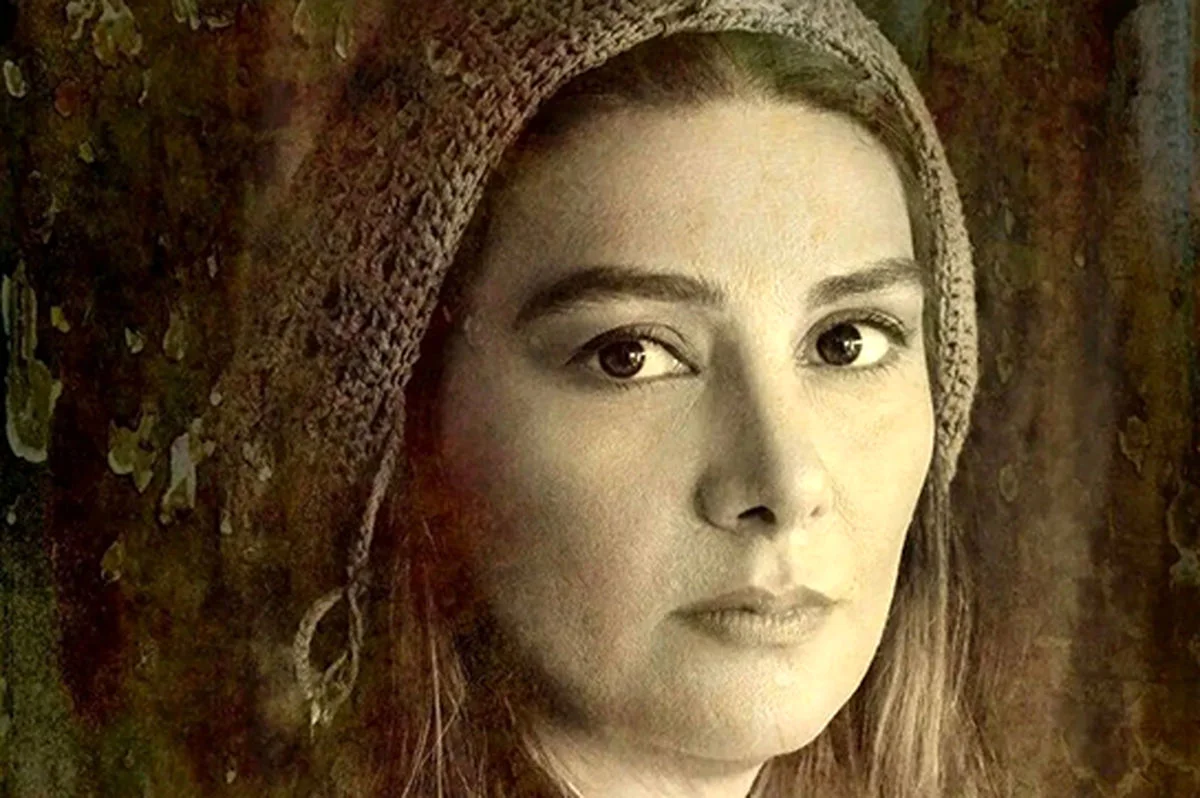 نگاهی تازه به هنگامه قاضیانی ۵۲ ساله در کنار مازیار لرستانی / عکس صمیمی این دو بازیگر همه را متعجب کرد - تصویر شاخص