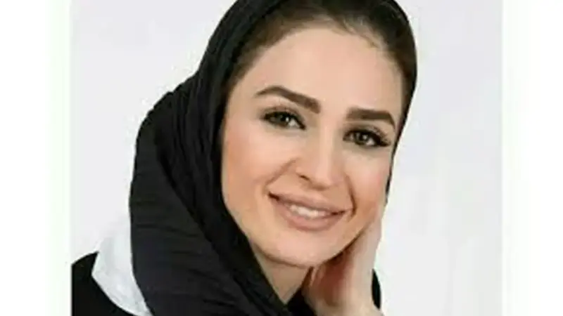 عکس| سفر در زمان؛ چهره زیبای «عسل بدیعی» در ایام کودکی و در کنار خواهرش غزل