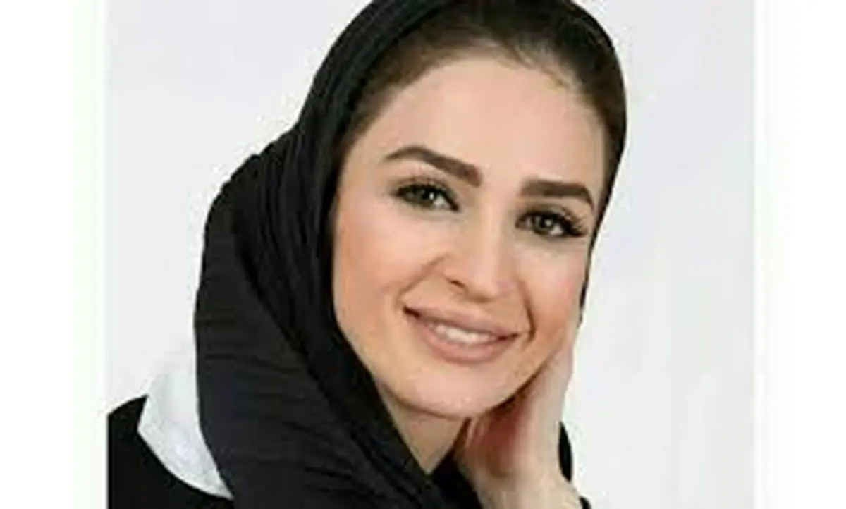 عکس| سفر در زمان؛ چهره زیبای «عسل بدیعی» در ایام کودکی و در کنار خواهرش غزل - تصویر شاخص