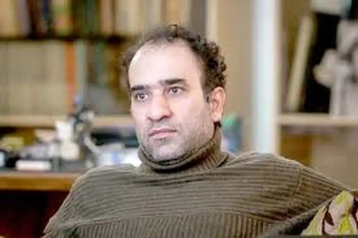 رضا امیرخانی پس از دو ماه مراقبت ویژه، به خانه بازگشت - تصویر شاخص