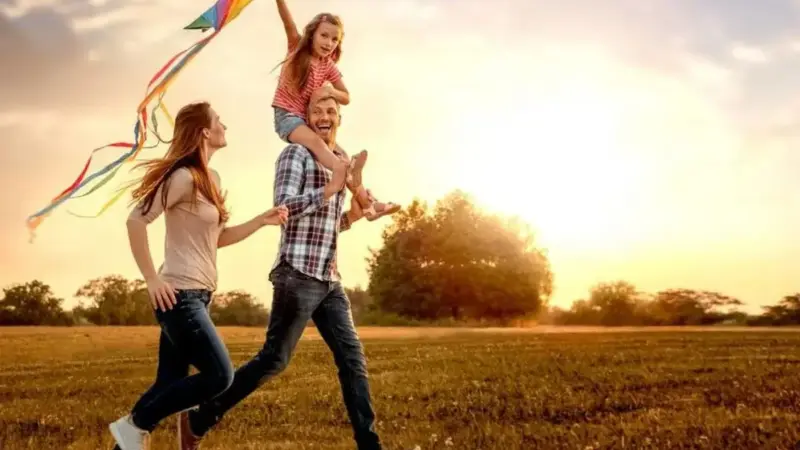 ۷ مرز حیاتی برای زندگی سالم و شاد پس از ۶۰ سالگی که باید بشناسید!