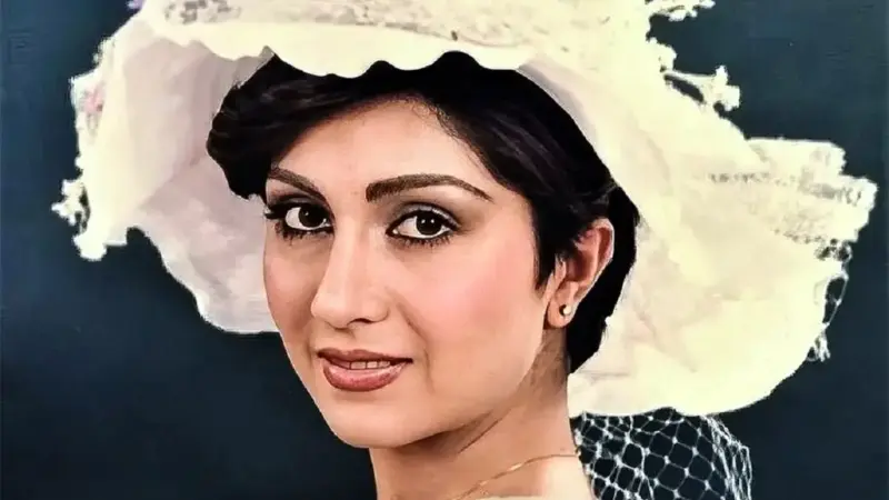 عکس نایاب و دیدهنشده لیلا فروهر در خانه پدری؛ تصویری از کودکی خواننده محبوب کنار پدرش