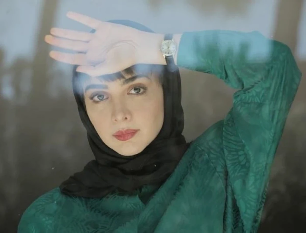 المیرا دهقانی چگونه با استایل خاصش همه نگاه‌ها را به خود خیره کرد؟ - تصویر شاخص