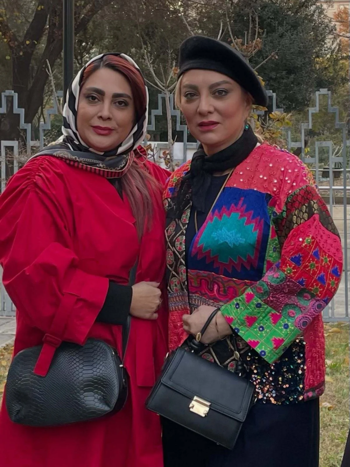 استایل چشمگیر حمیرا ریاضی و نسیم ادبی در کنسرت بانوان استایل چشمگیر حمیرا ریاضی و نسیم ادبی در کنسرت بانوان