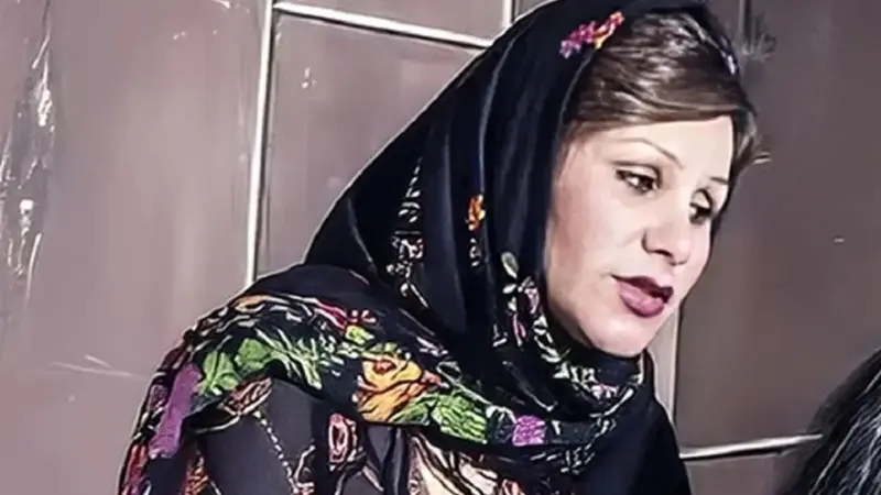 عکس| تصویری کمتر دیدهشده از جشن تولد ۷۱ سالگی شهناز نامدار در کنار نسرین مقانلو