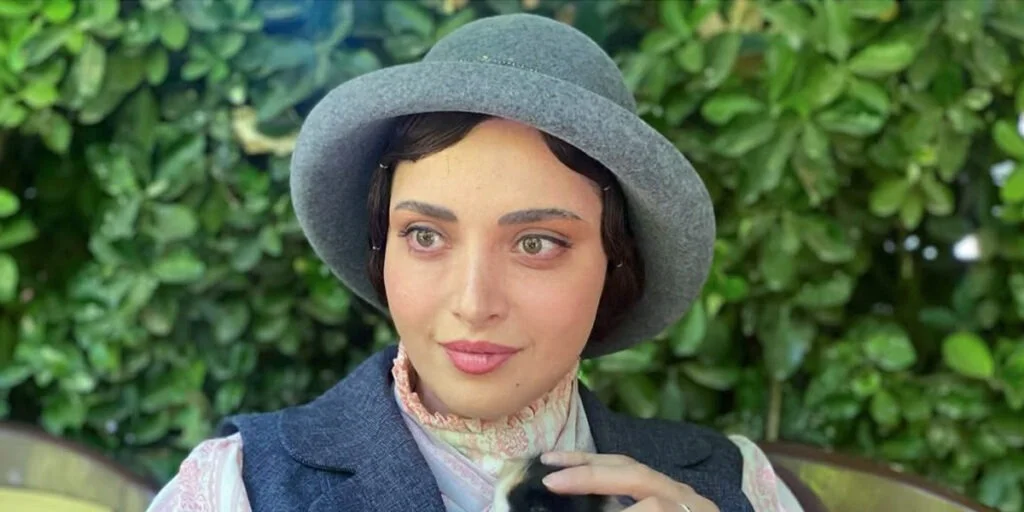 سفر زمان| چهرۀ جذاب بهنوش طباطبایی 25 ساله در دومین فیلمش؛ سال 85 - تصویر شاخص
