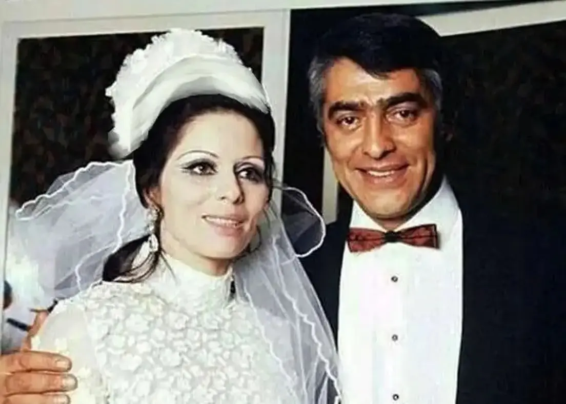 «مهری خمارلو» در روز تشییع همسرش «محمدعلی فردین» - تصویر شاخص
