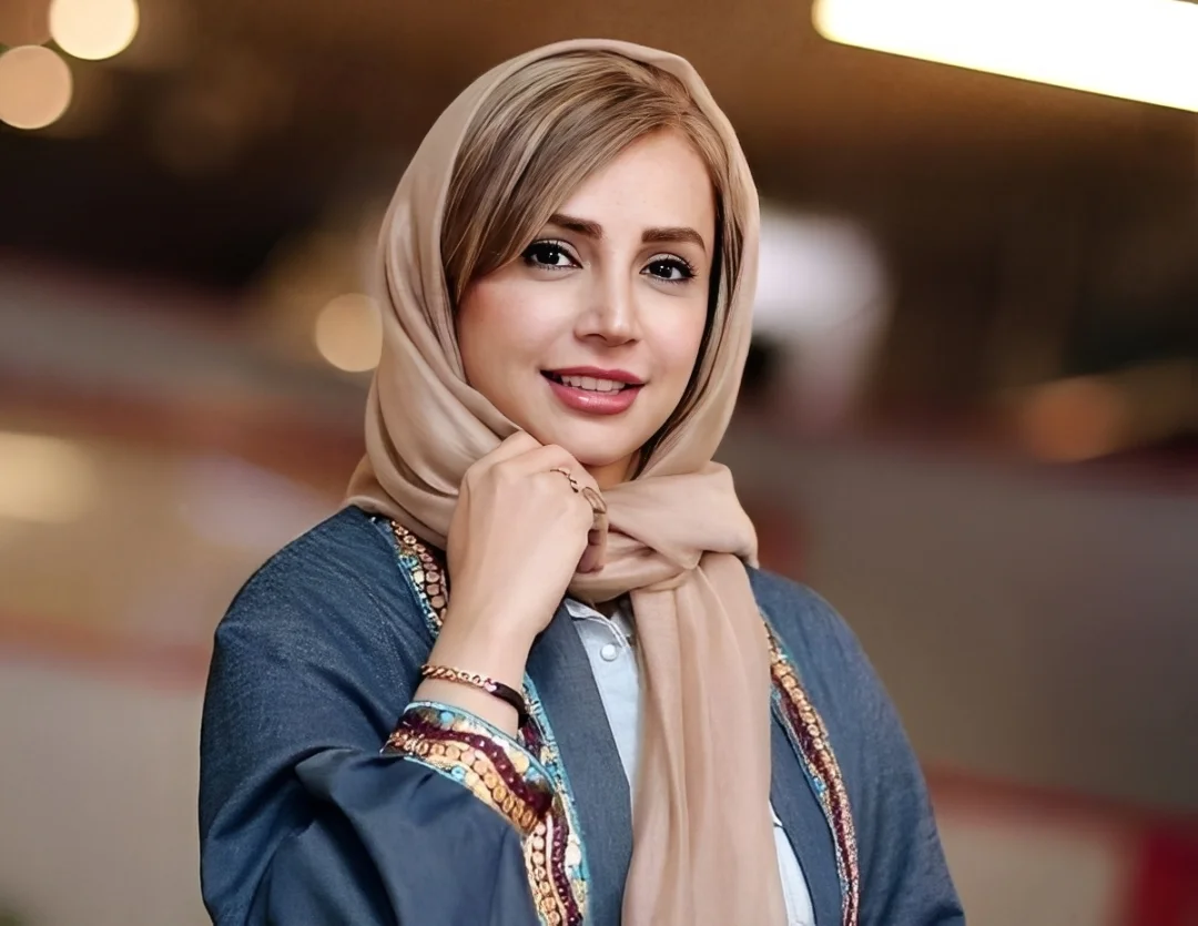 بیوگرافی شبنم قلی خانی و همسرش؛ از نقش حضرت مریم تا زندگی دور از دوربین در استرالیا! + عکس مادر کیوت و جوان - تصویر شاخص