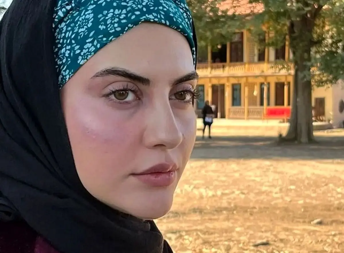عکس| تصویر دیدنی از بهاره سریال «سوجان» در ۱۸ سالگی که نمی‌دانستیم! - تصویر شاخص