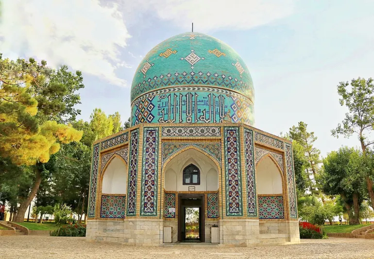 مقبره عطار کجاست 