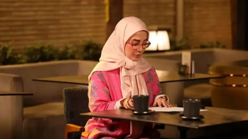 ژیلا صادقی پس از جنجالهای اخیر، اینستاگرامش را بست؛ دلیل واقعی چیست؟