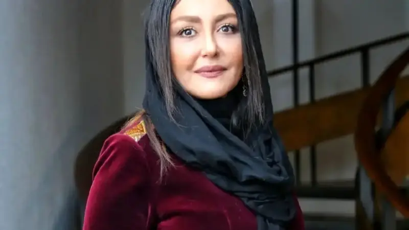 تصویری نایاب از شقایق فراهانی در کنار پدر و مادرش؛ بازگشتی به سال ۱۳۹۳!